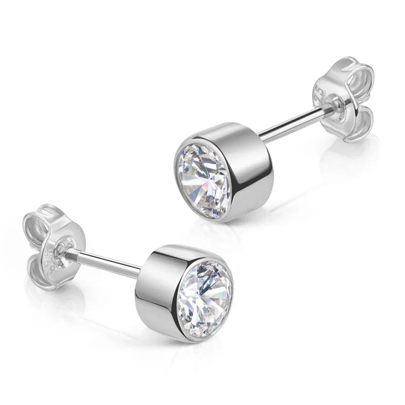 Ohrstecker mit Zirkonia Ø 5,5mm Silber 925/000 - MeinSchmuckShop