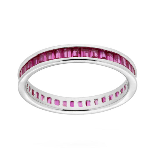 Eternity-Veretta mit rubinrotem Cubic Zirconia im Baguette-Schliff aus 925er Silber, rhodiniert galvanisch - MeinSchmuckShop