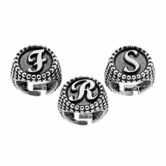 Runder Chevalier-Ring, palladiert, mit erhobenem Anfangsbuchstaben aus 925er Silber, brüniert. - MeinSchmuckShop