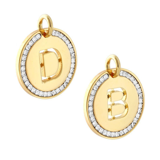 Runder Anhänger Ø30 mm mit durchbrochenem Initial des Namens und weißen Kristallen aus Edelstahl in Goldfarbe - MeinSchmuckShop
