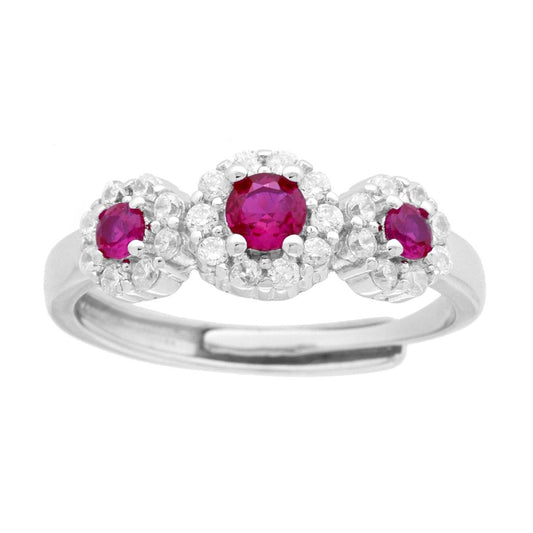 Ring Trilogy Rubinrot Blume, umgeben von weißen Cubic-Zirkonien, in 925er Silber rhodiniert. - MeinSchmuckShop