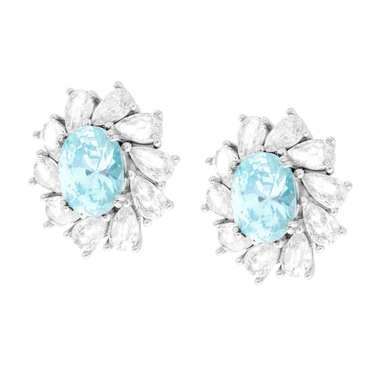 Ohrstecker oval Aquamarin, umrahmt von weißen Cubic-Zirconia-Tropfen, aus 925er Silber rhodiniert. - MeinSchmuckShop