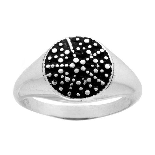 Chevalier-Ring mit rundem Schild, palliniert, aus 925er Silber, rhodiniert galvanisch. - MeinSchmuckShop